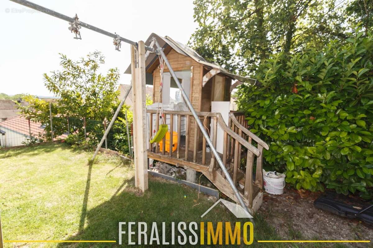 Maison à VAUX-SUR-SEINE