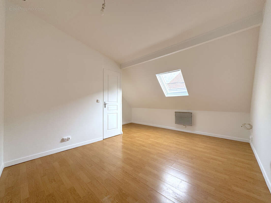 Maison à ASNIERES-SUR-SEINE