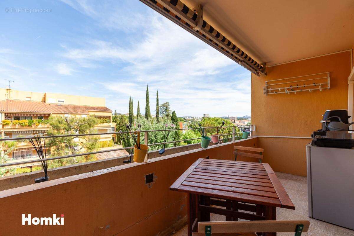Appartement T4 de 85 m2 à Marseille 13013, Traverse Grandjean - photo 2