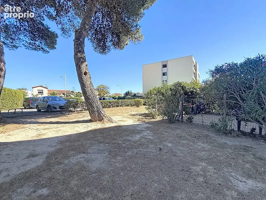 Canet Plage Studio avec coin nuit résidence avec piscine et parking - photo 9