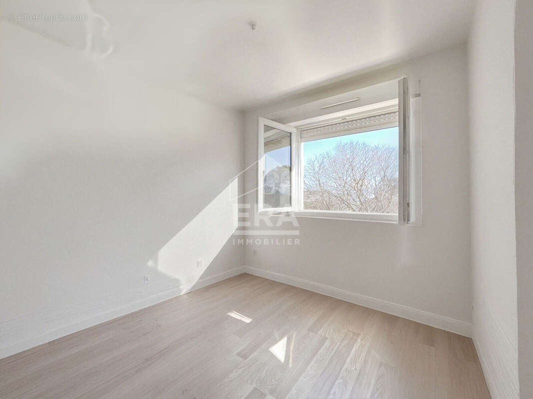 Appartement à MARSEILLE-12E