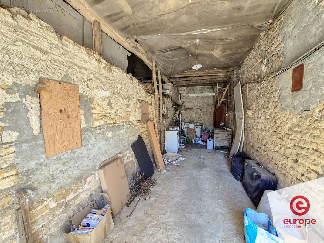 Maison 3 pièces de 78m2 avec jardin de 2247m2 proche Clamecy - photo 14