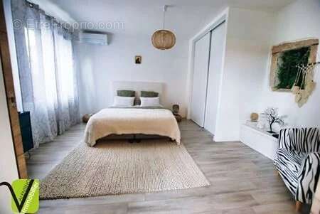 T4 - 108.68m ² - photo 6