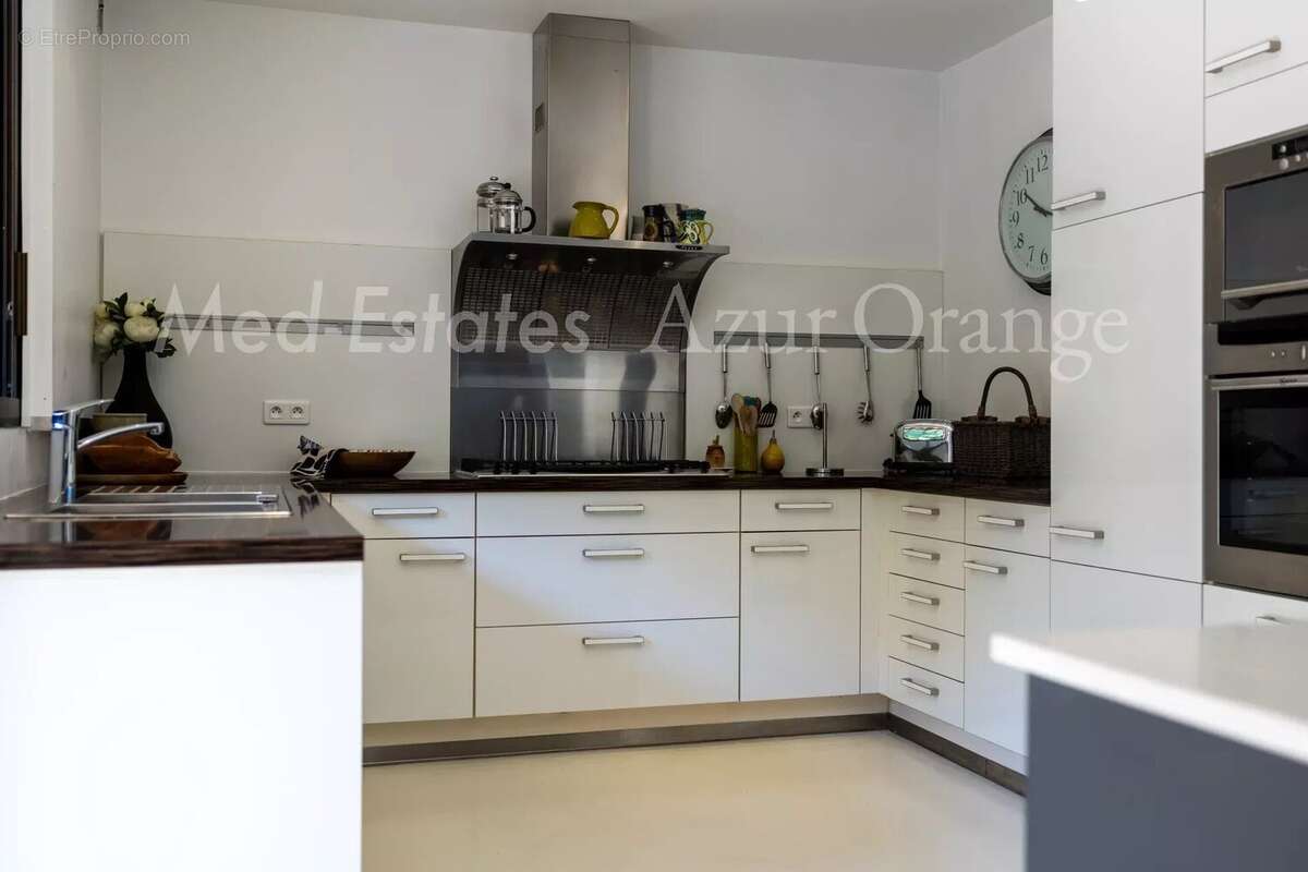 Maison à PLAN-DE-LA-TOUR