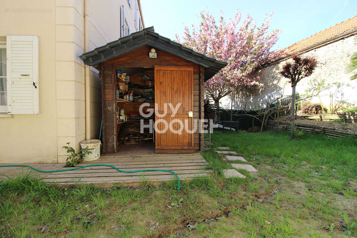 Appartement à GUIGNES