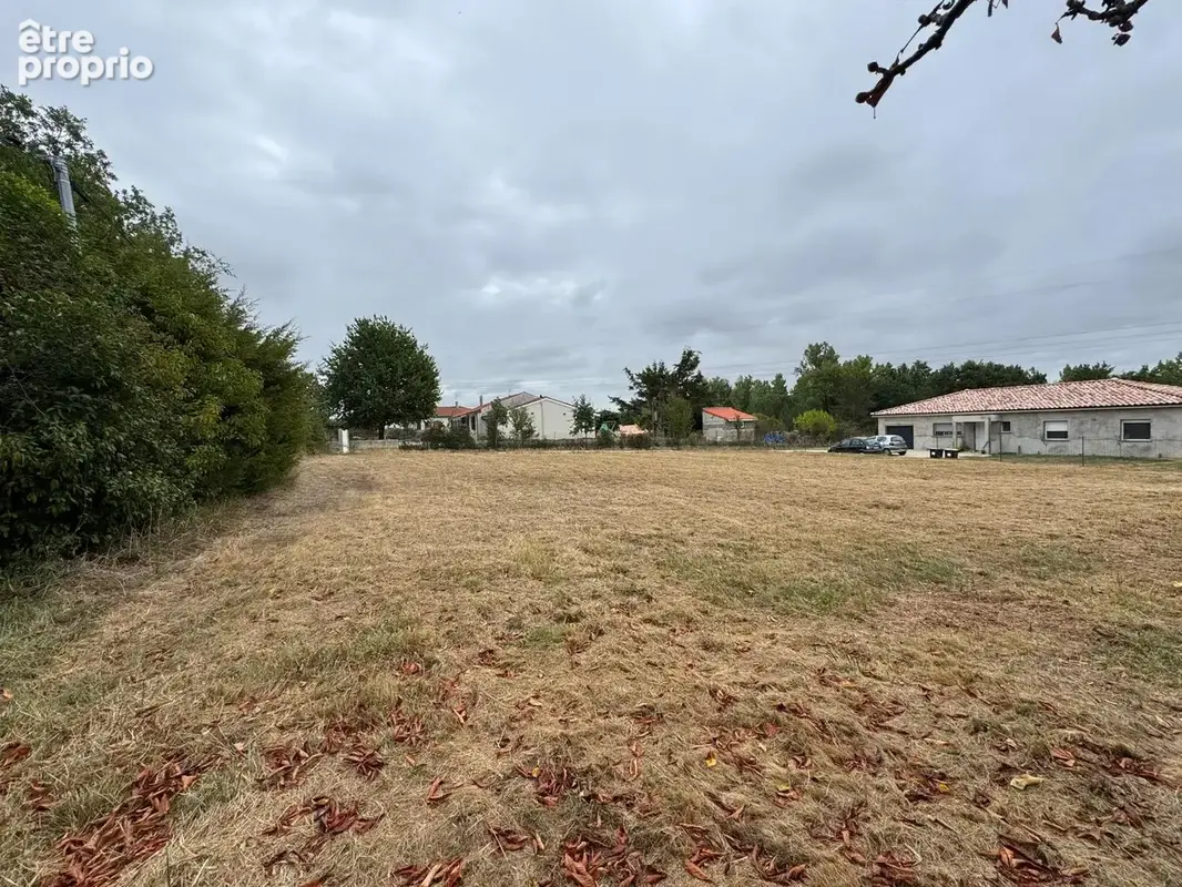 Terrain constructible de 944 m2   Un cadre privilégié aux Farguettes - photo 2