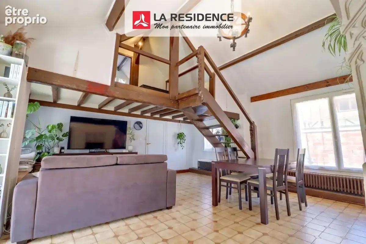 Maison 79 m² à Saussay  - photo 2