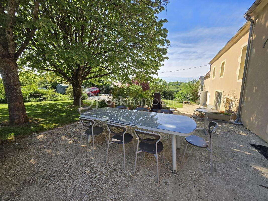 Maison à CHAULGNES
