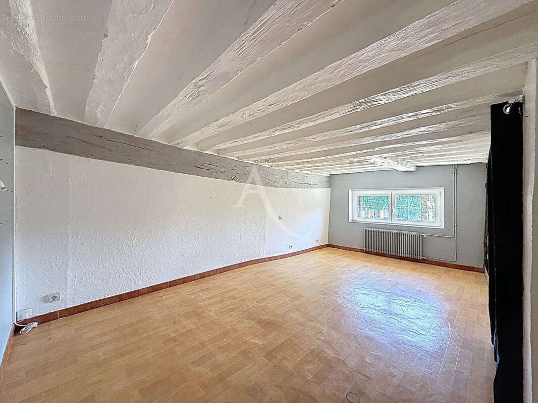 Saint Cyr sur Morin - Maison 3/4 chambres - garage et jardin de 449 m2 - photo 10