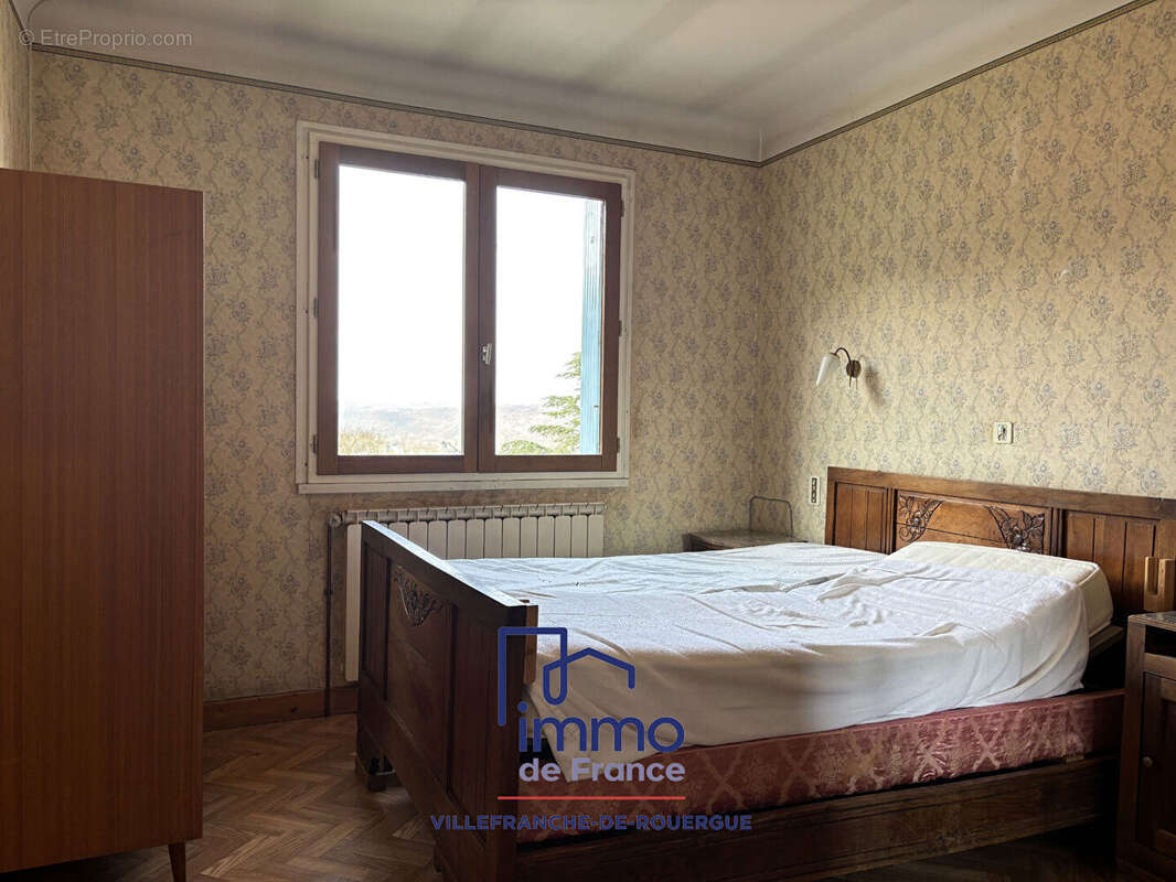 Maison à VILLEFRANCHE-DE-ROUERGUE