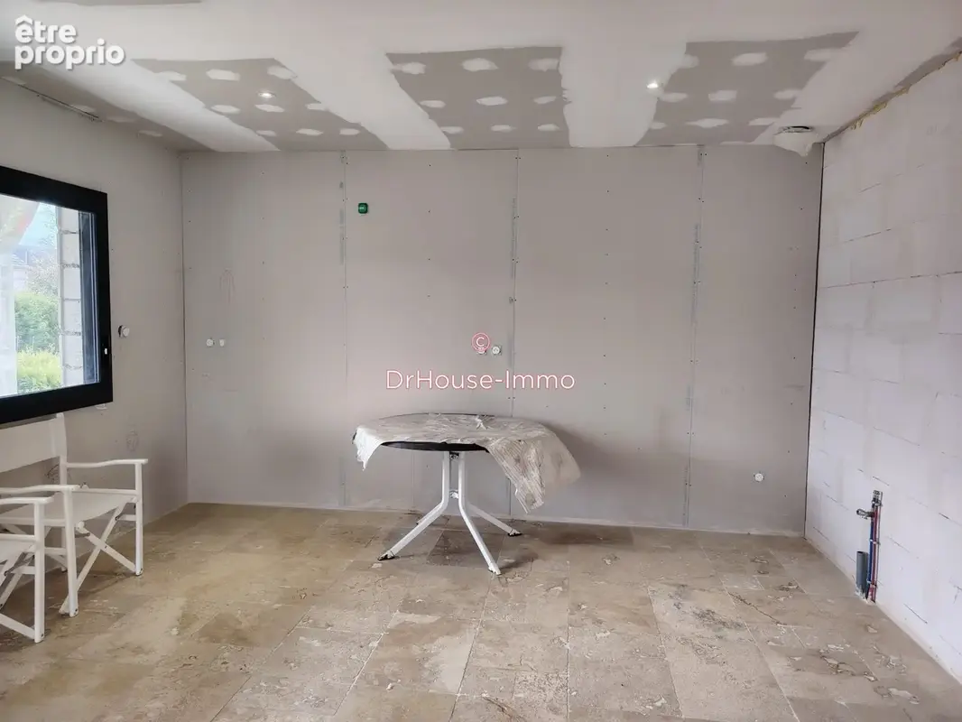 Maison 4 pièces 135 m² à vendre à Chalette-Sur-Loing (45120) - photo 4
