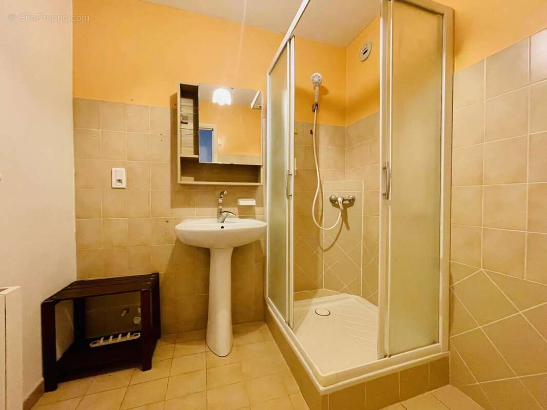 Appartement à VAISON-LA-ROMAINE