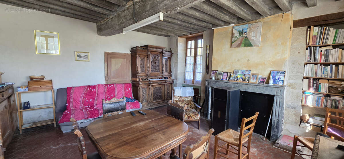 Maison à CHAMPALLEMENT