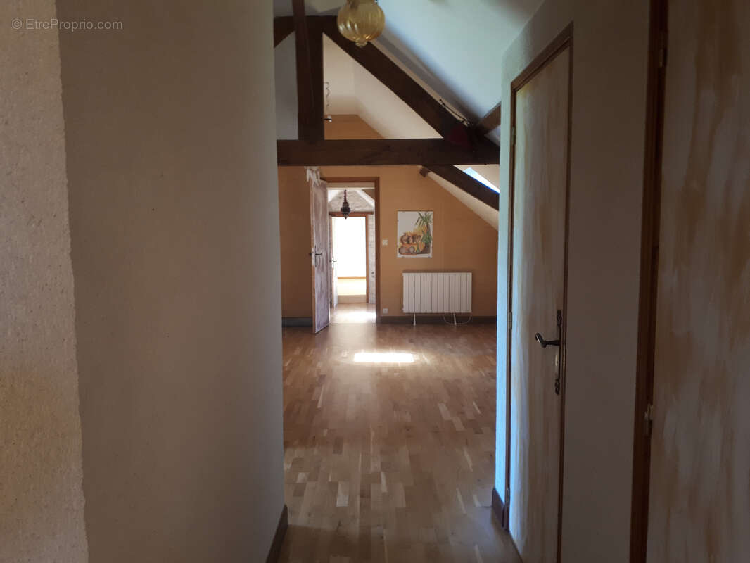 Maison à LES ORMES