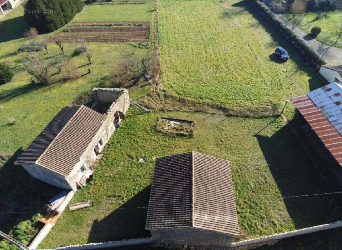 Maison à VILLEFAGNAN