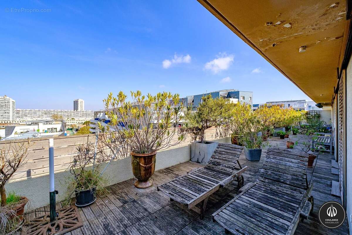 Appartement à MARSEILLE-8E