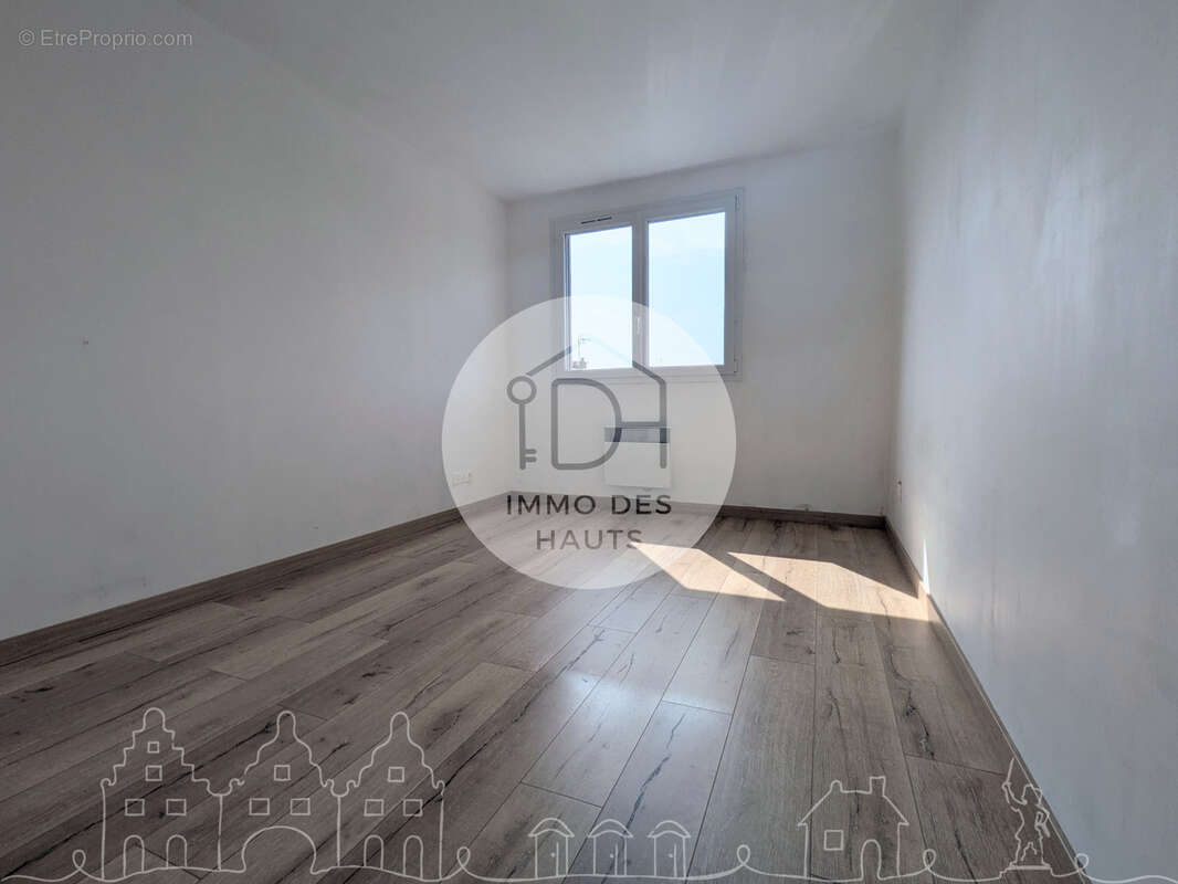 Appartement type 3 traversant, avec terrasse et jardin, à Téteghem - photo 4