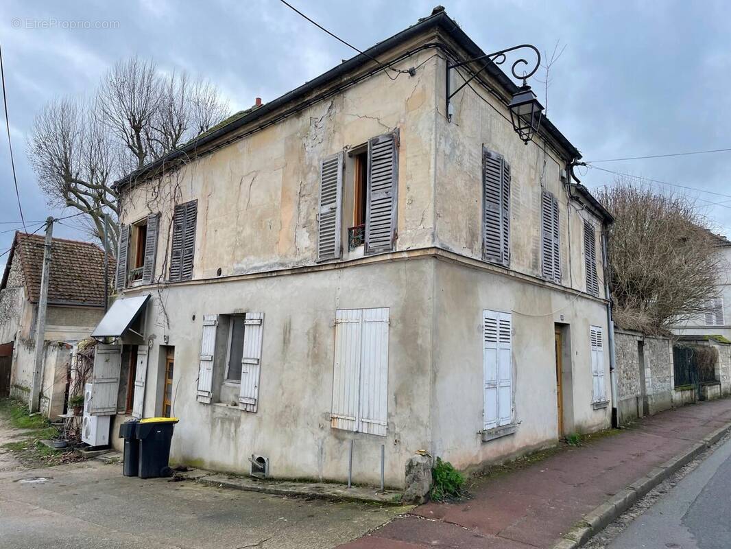 Maison à CROUY-SUR-OURCQ