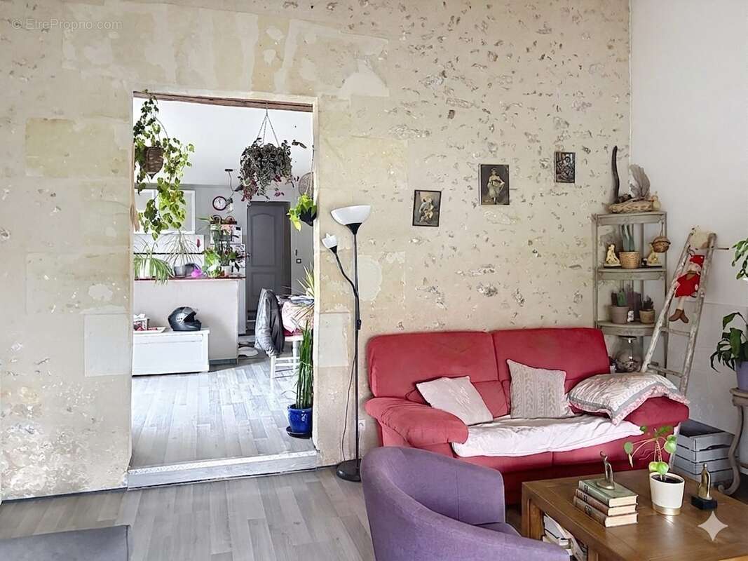 Maison à CERELLES
