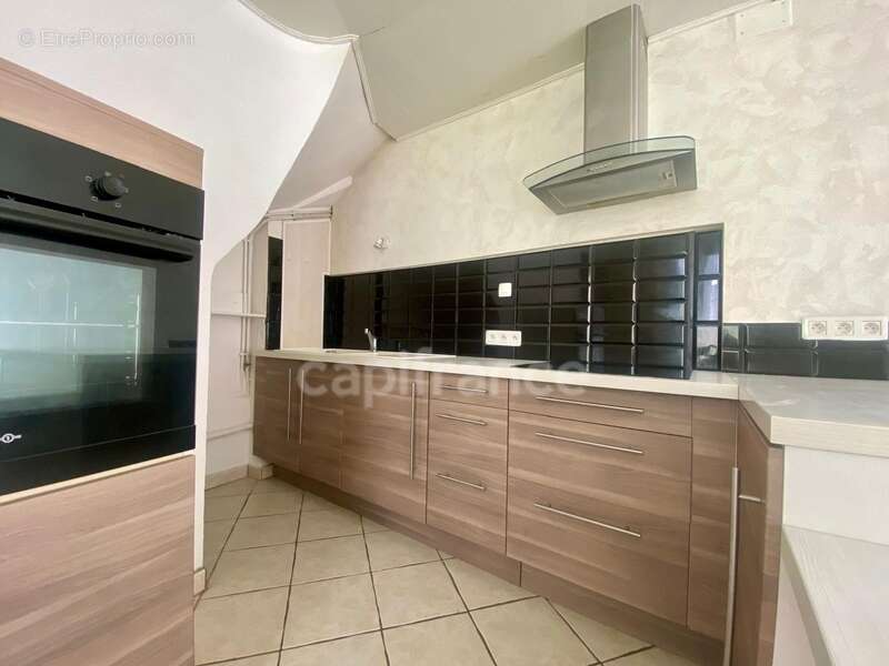 Maison à vendre 4 pièces CAZOULS D'HERAULT (34) - photo 2