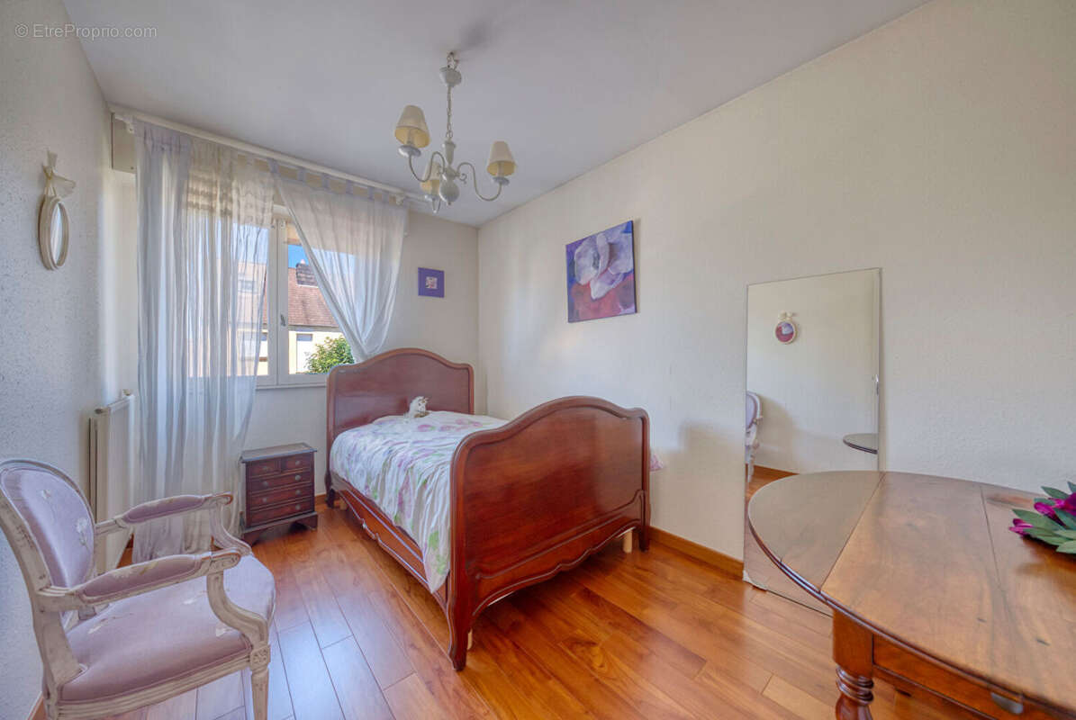 Appartement-Maison - Longs Champs - photo 5