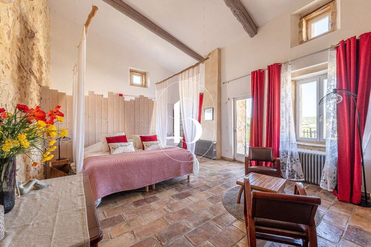 Maison à UZES