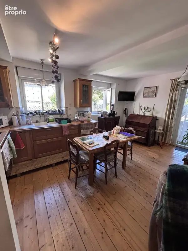 Appartement 6 pièces 114 m² · à Pamiers · 114 m² · 185 000 €
