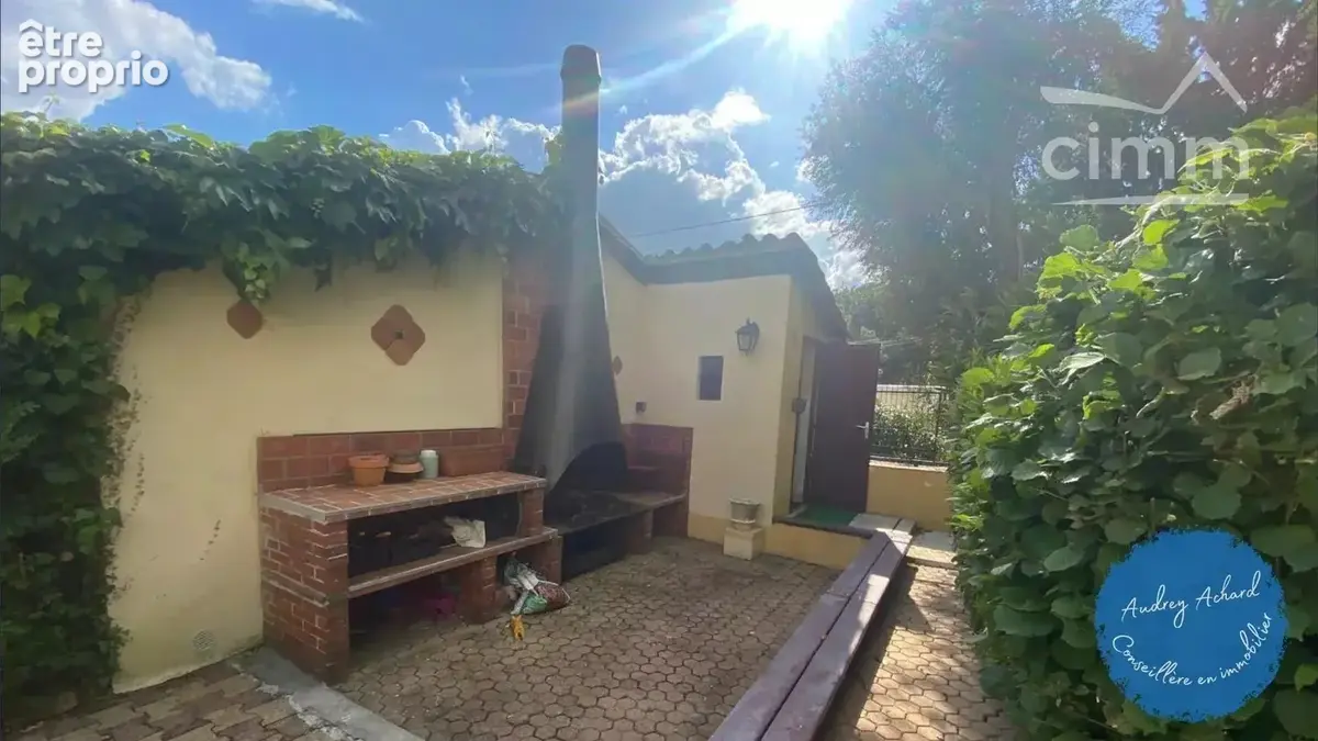 Maison de 230 m2 - Dépendances, bureaux et terrain constructible - photo 14