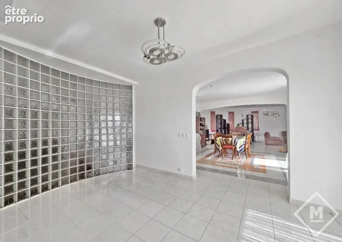 Superbe maison à vendre marseille 13012 - 350 m² avec 2000 m² de terrain - photo 13