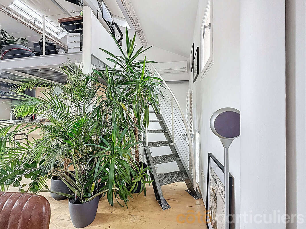 Appartement à ISSY-LES-MOULINEAUX