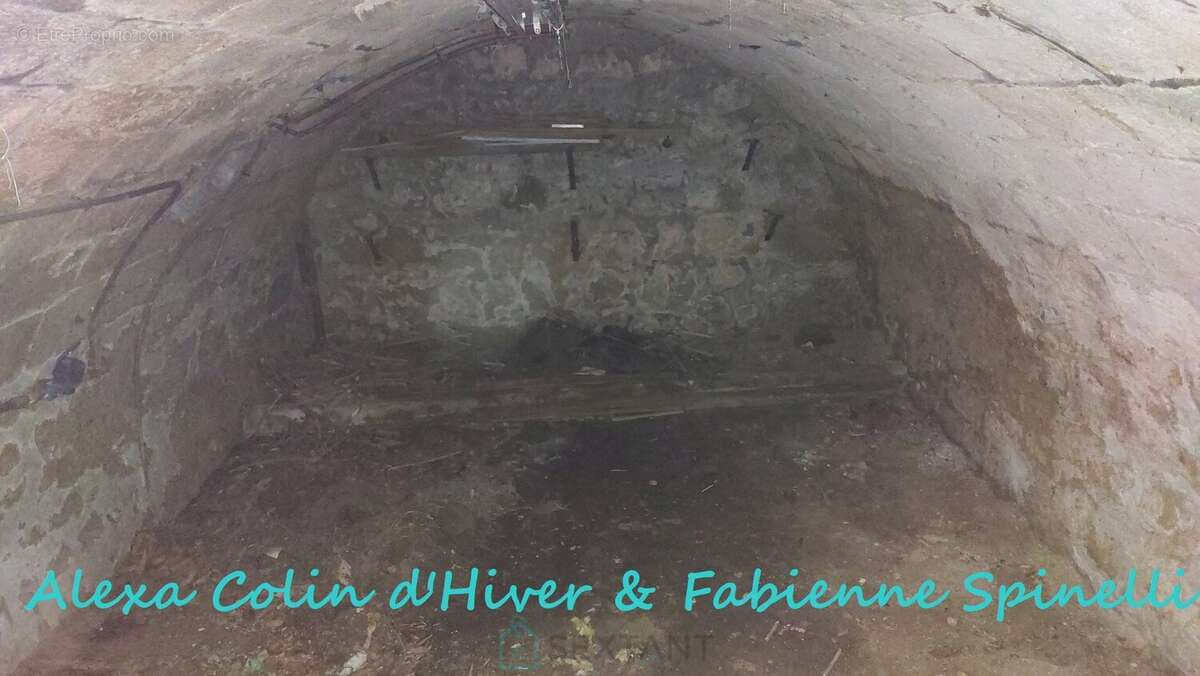 Maison à VAILLY-SUR-AISNE