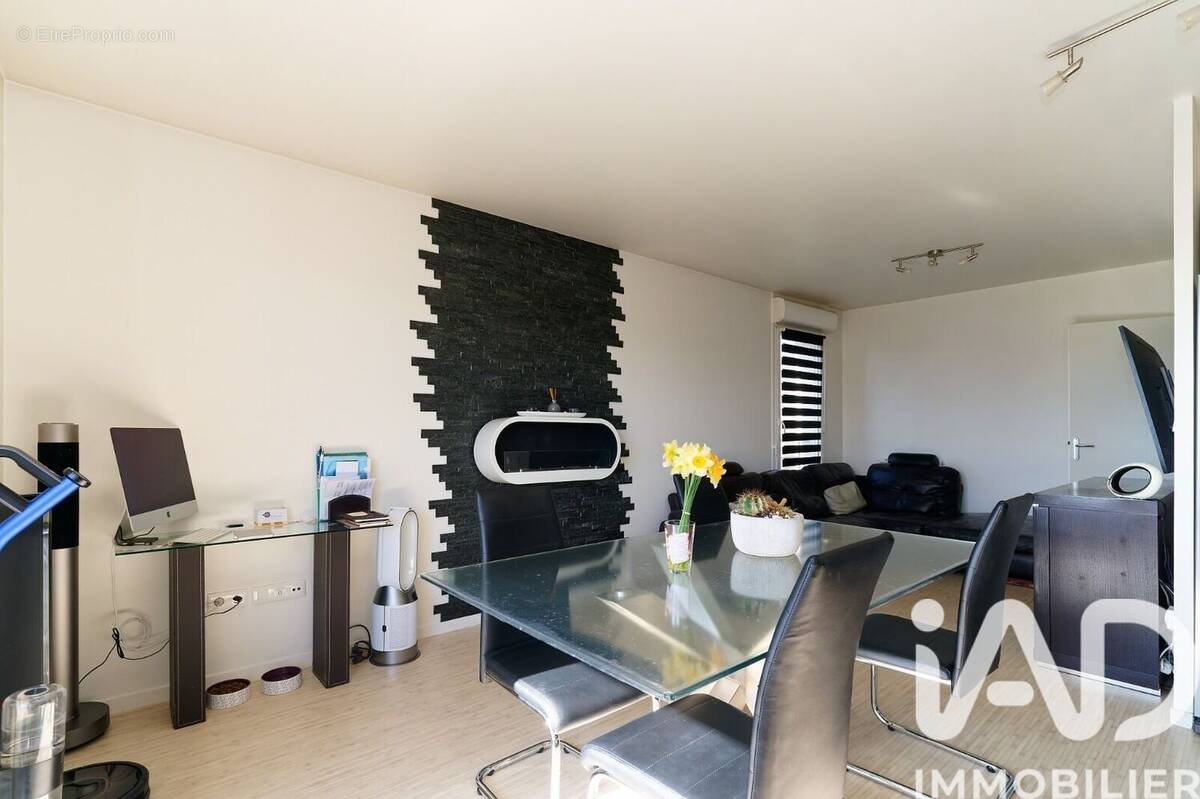 Photo 1 - Appartement à CLAYE-SOUILLY