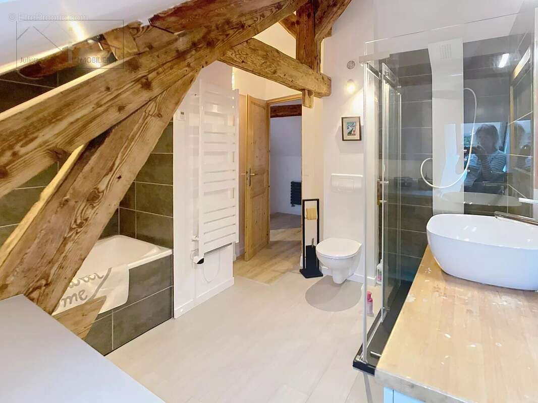 Appartement à LES HOUCHES