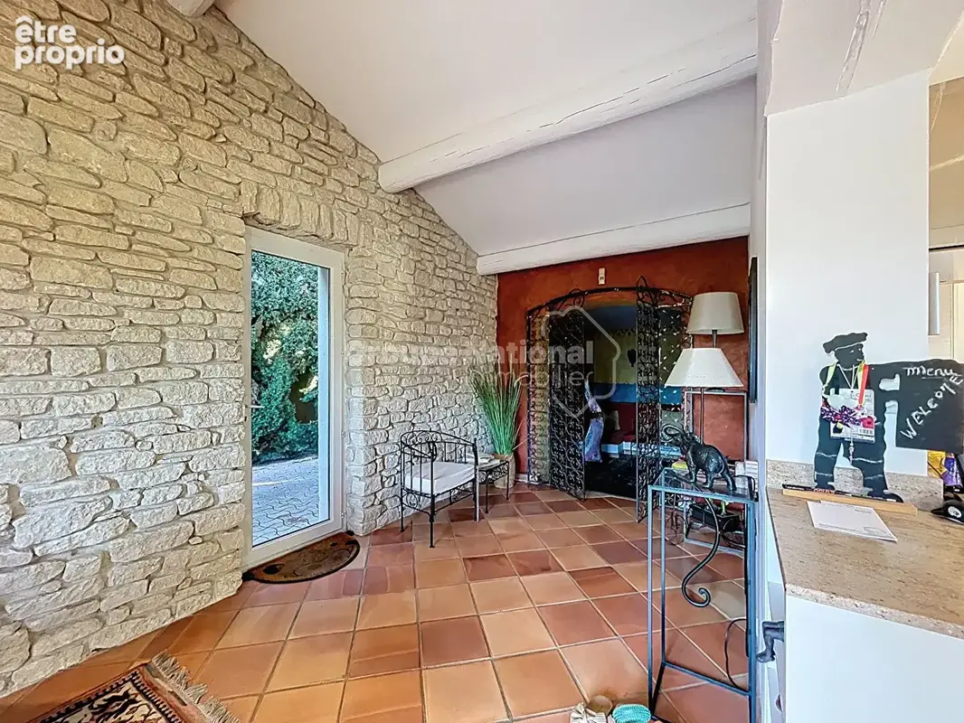 Propriété familiale de charme avec piscine, à proximité de Saint-Rémy-de-Provence - photo 16