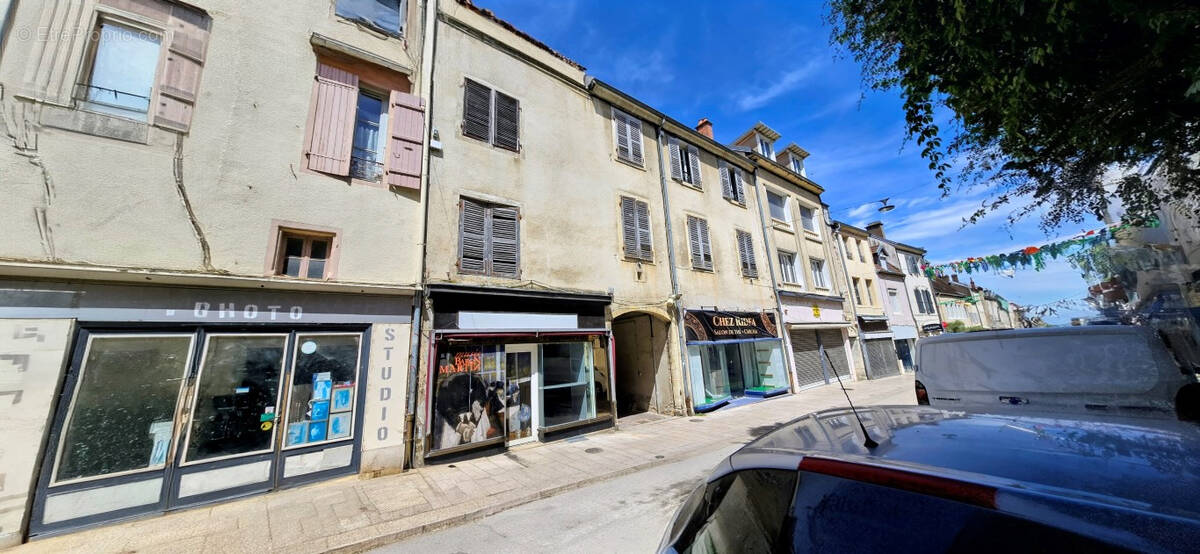 Maison à GRAY