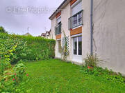 Appartement à LAMORLAYE