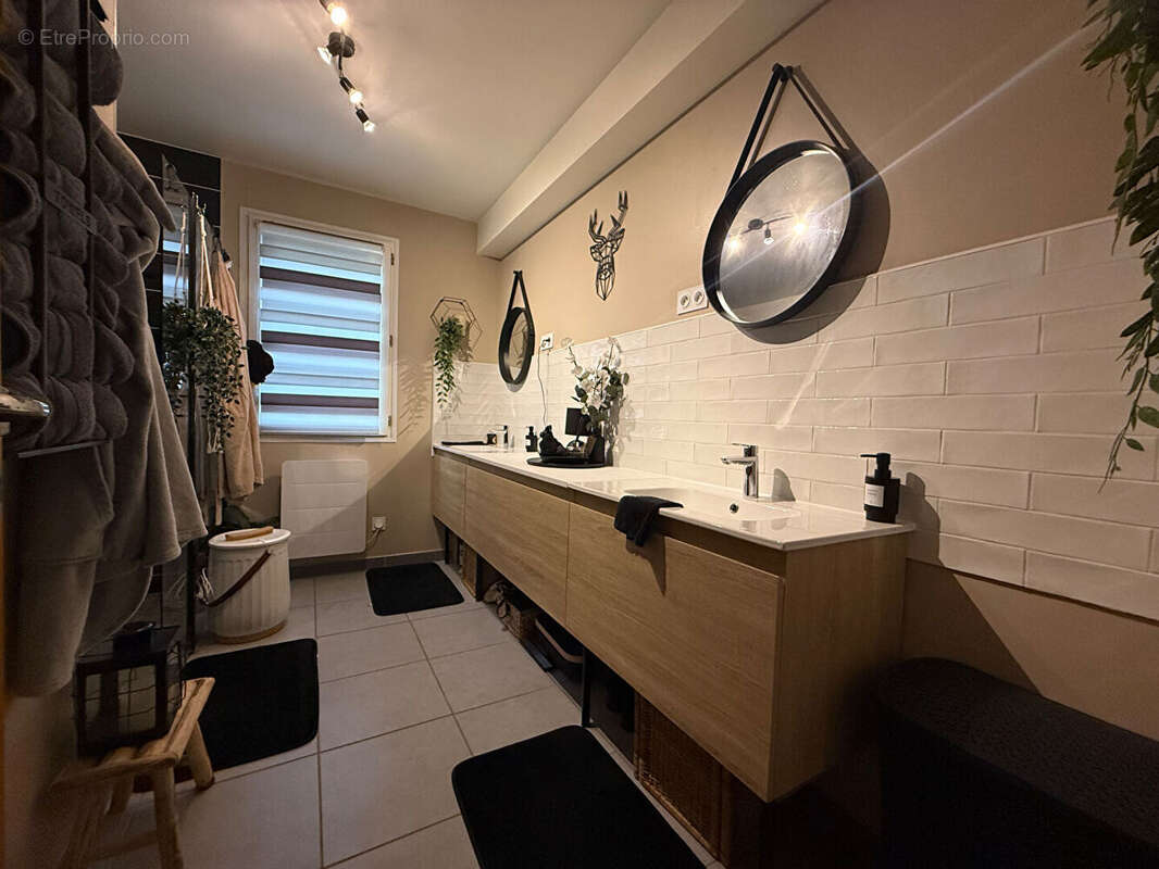 Maison à SAVONNIERES