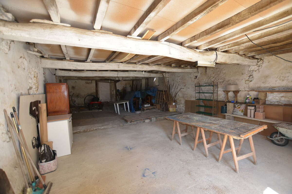 TRÈS RARE - Aux abords de la ville de Vic-Fezensac (2kms par un chemin sans passage), maison lumineuse en pierre de plain-pied c - photo 20