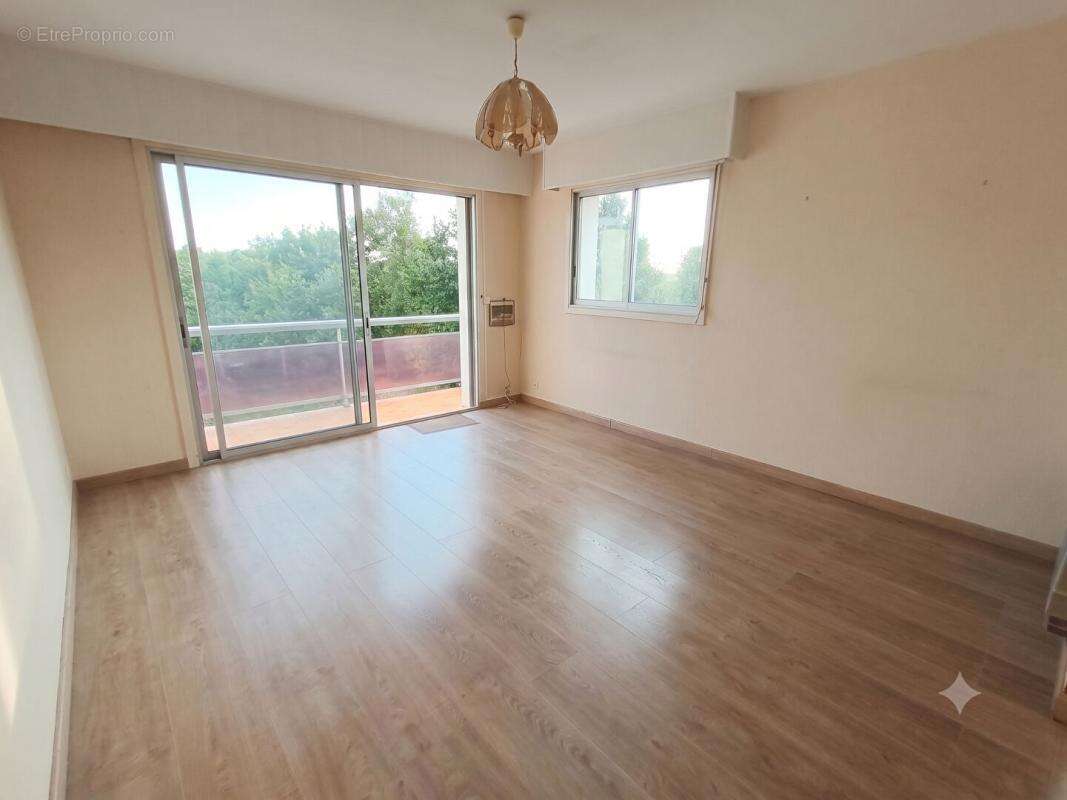 Appartement avec balcon - photo 2
