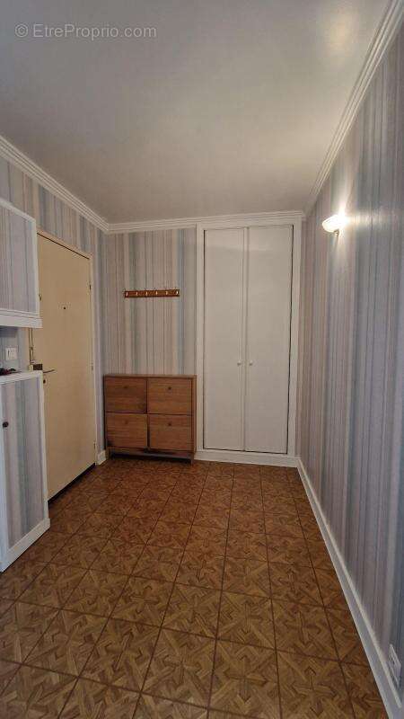 Appartement À Vendre - photo 16