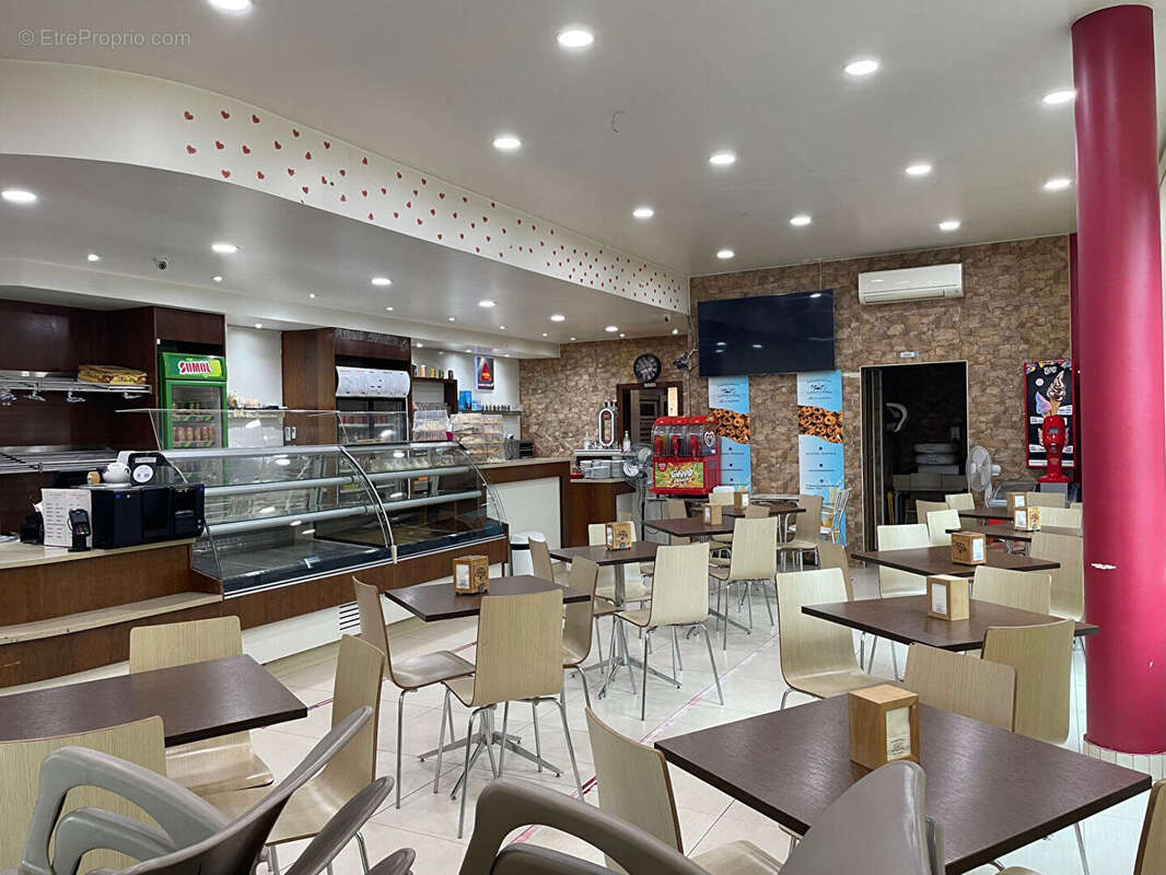 Fonds de Commerce de Boulangerie avec Restauration sur place. - photo 2