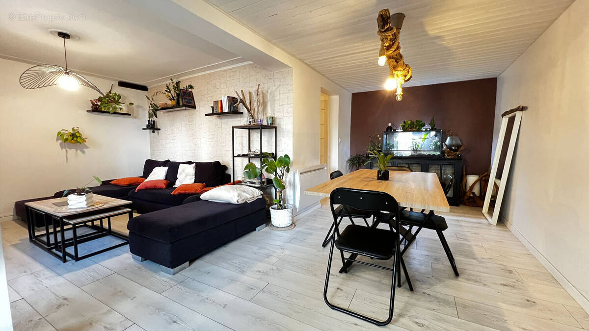 Maison à MEDIS