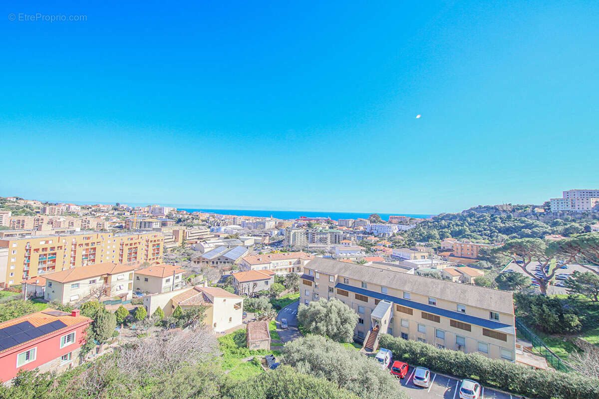 Appartement à BASTIA