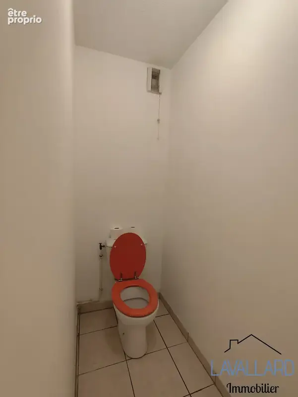 Appartement 62 m² à Rivery  - photo 7