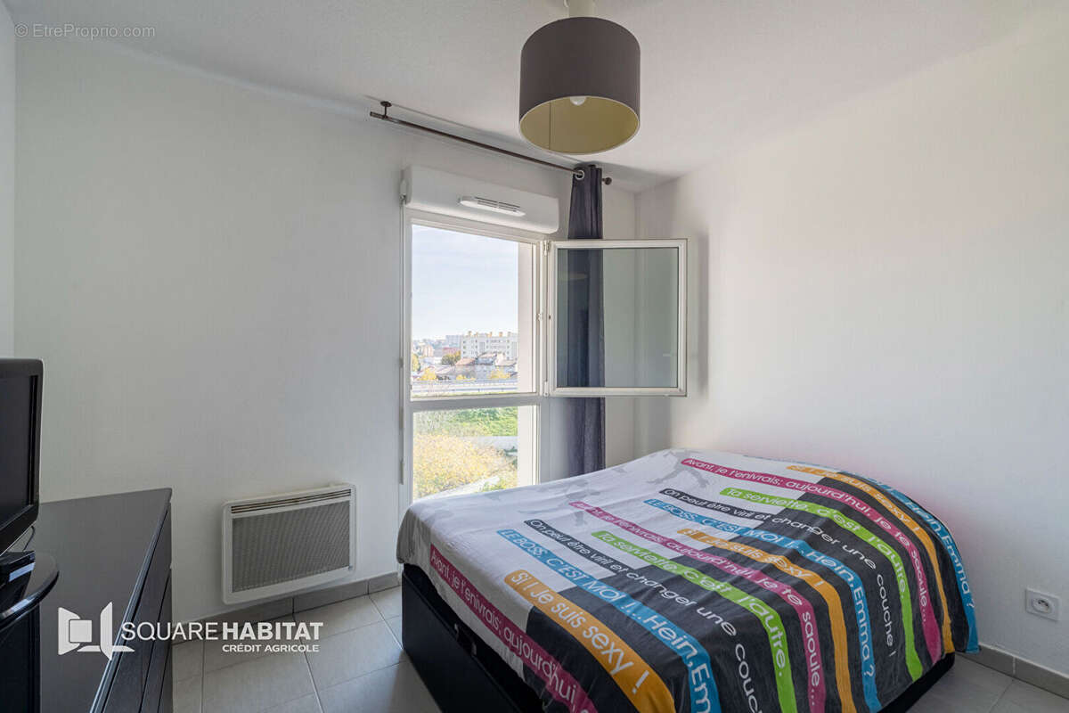 Appartement à MARSEILLE-3E