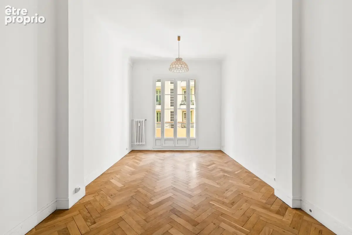 Appartement 3 pièces 89 m² à vendre à Nice (06000) - photo 3