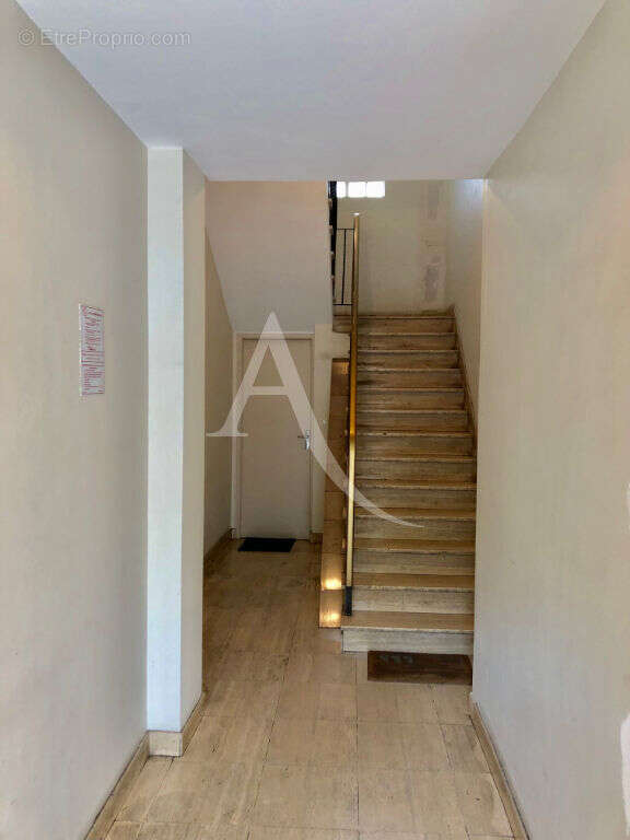 Appartement à AUBERVILLIERS