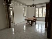 Maison à VILLENEUVE-L'ARCHEVEQUE