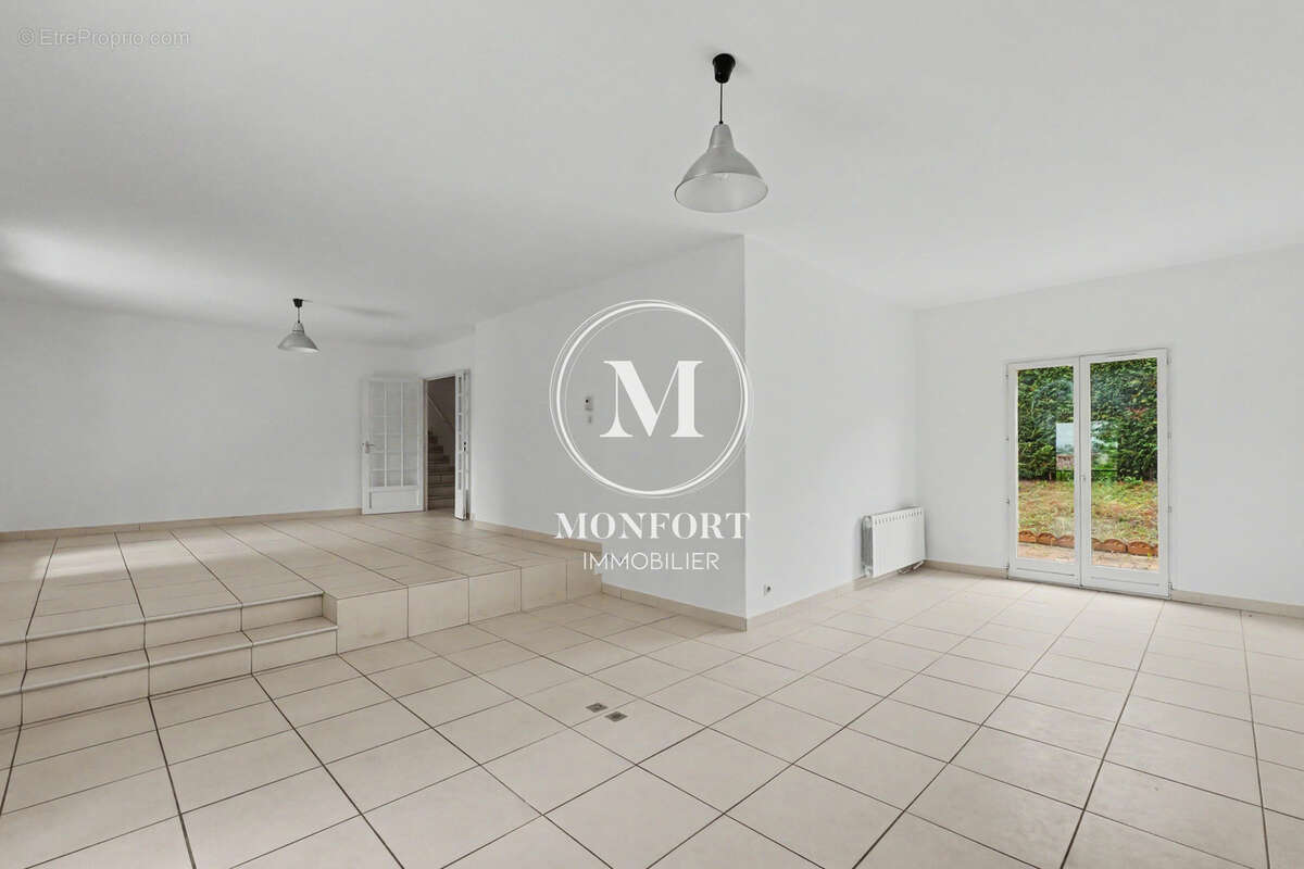 Maison à MONTRABE