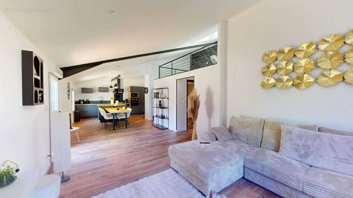 Appartement à BEURE